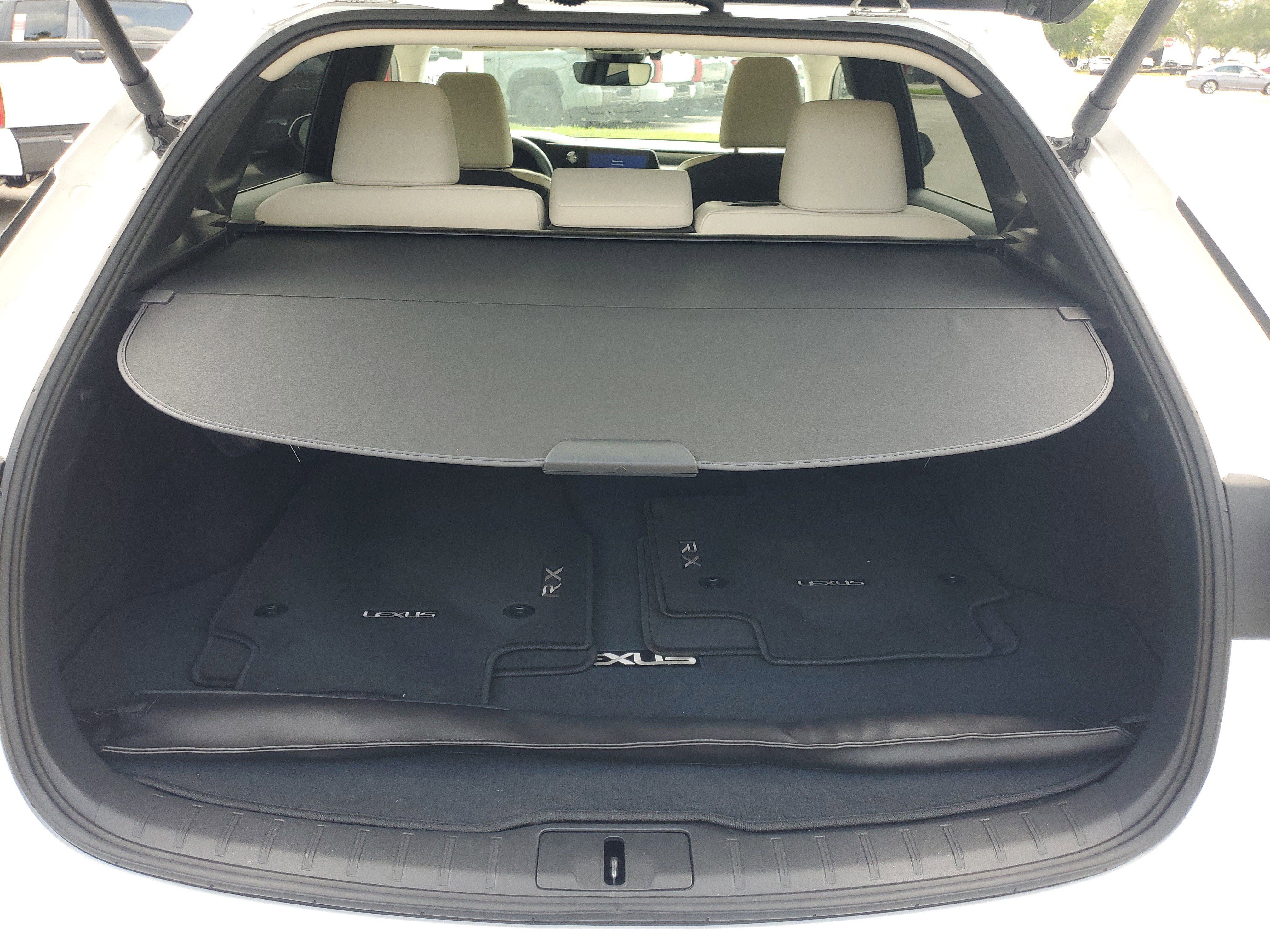Used 2024 Lexus RX 350 FWD w/ Technology Package image 12