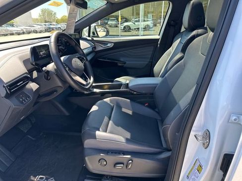 Certified 2023 Volkswagen ID.4 Pro S AWD/4WD image 14