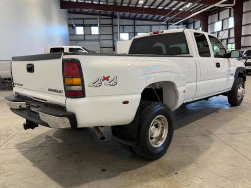 Used 2001 Chevrolet Silverado 3500 LS AWD/4WD image 8