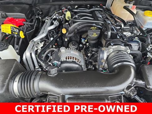 Used 2022 Jeep Wrangler Unlimited Sahara w/ Cold Weather Group image 30