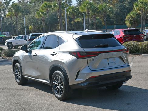 Used 2024 Lexus NX 250 FWD image 4