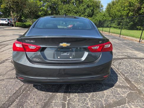 Used 2018 Chevrolet Malibu LT FWD image 8