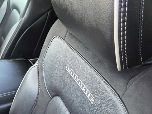 Used 2021 RAM 1500 Laramie w/ Laramie Southwest Edition image 16