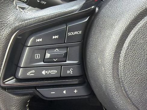 Certified 2025 Subaru Forester Premium AWD/4WD image 26