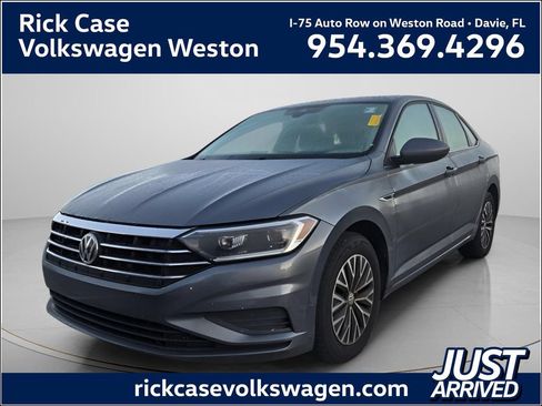 Used 2019 Volkswagen Jetta SEL FWD image 1