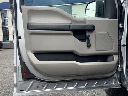 Used 2020 Ford F150 XL image 22