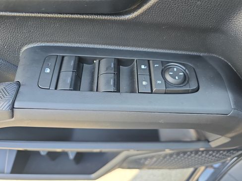Used 2024 Toyota Tacoma SR5 w/ SR5 Upgrade Package AWD/4WD image 28