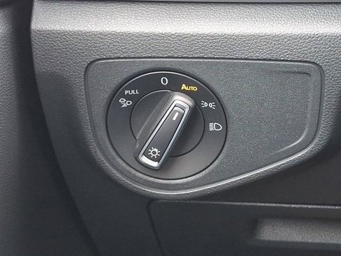 Certified 2022 Volkswagen Atlas SE image 29