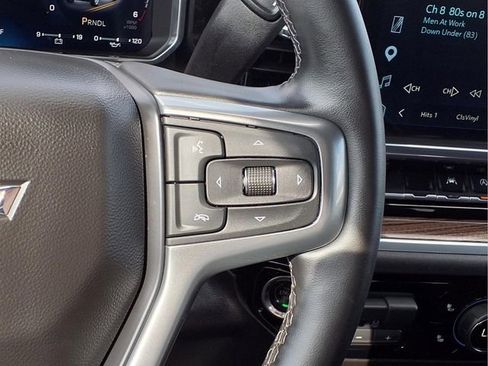 Used 2026 Chevrolet Silverado 1500 LT AWD/4WD image 14