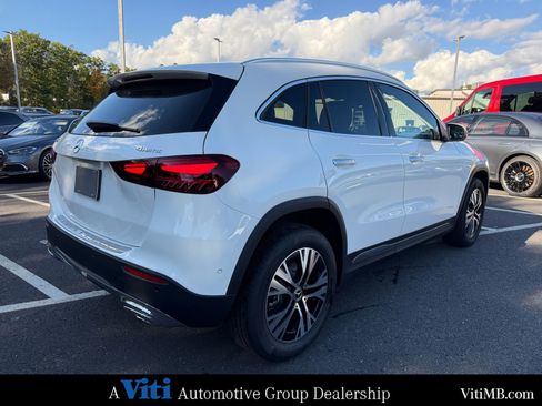 New 2026 Mercedes-Benz GLA 250 4MATIC image 8