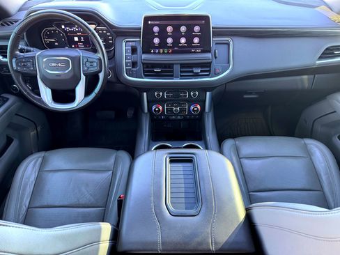 Used 2021 GMC Yukon SLT w/ SLT Premium Package image 24