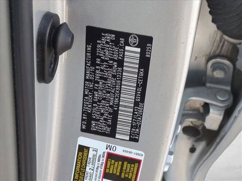 Used 2011 Toyota Camry XLE w/ SE/XLE Extra-Value Pkg image 26