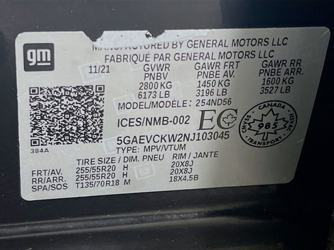 Used 2022 Buick Enclave Avenir image 34