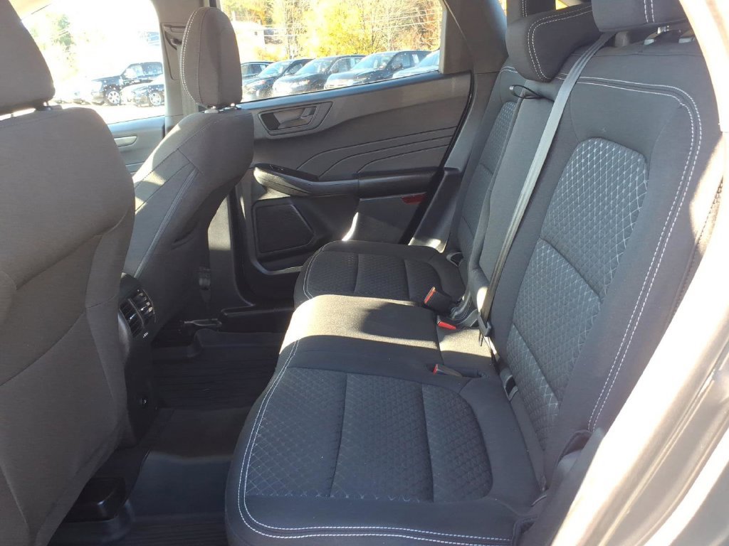 Used 2023 Ford Escape Active AWD/4WD image 14