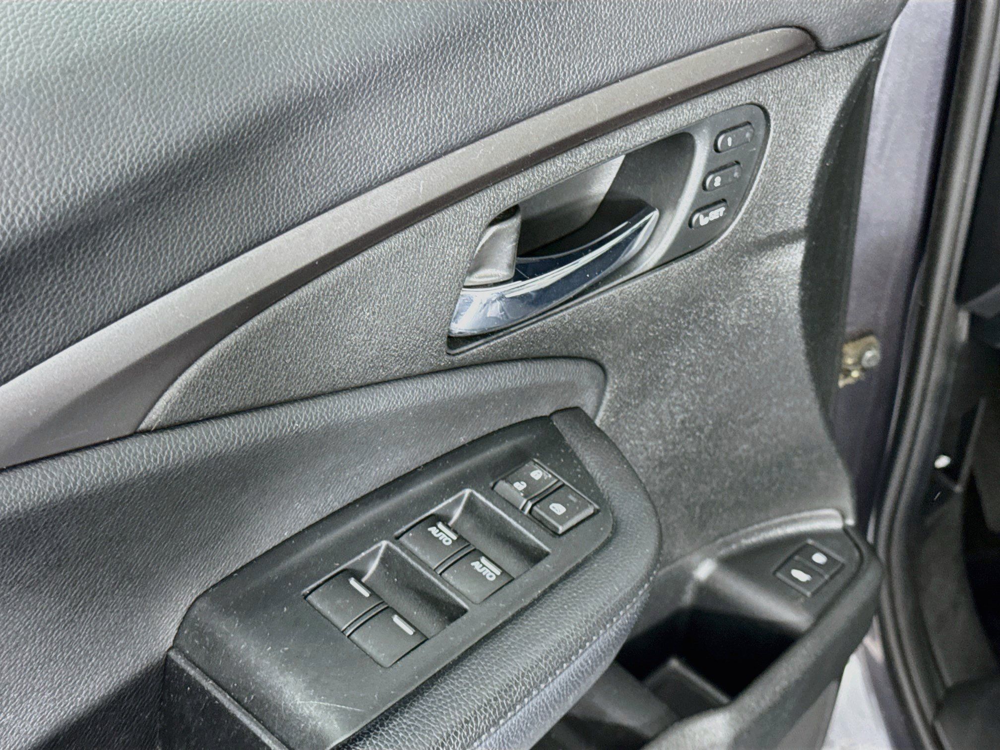 Certified 2021 Honda Passport EX-L image 17