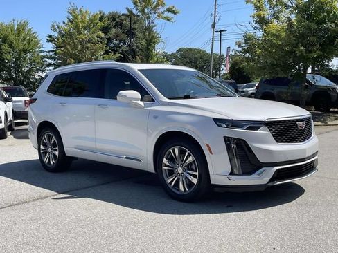 Used 2020 Cadillac XT6 Premium Luxury AWD/4WD image 7