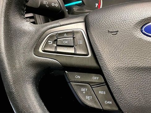 Used 2020 Ford EcoSport SE w/ SE Convenience Package image 12