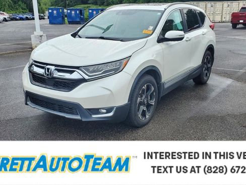 Used 2018 Honda CR-V Touring image 1