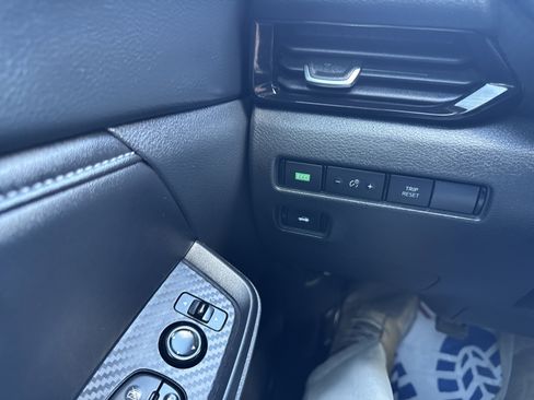 Used 2023 Nissan Sentra SV image 31