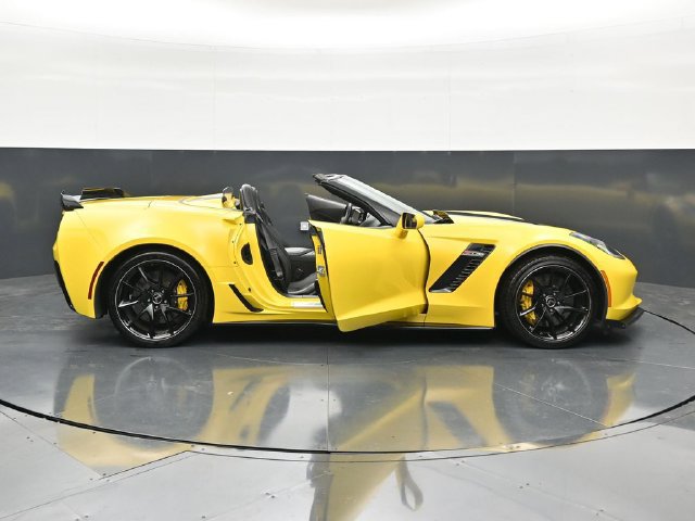 Used 2016 Chevrolet Corvette Z06 w/ 2LZ Preferred Equipment Group RWD image 48