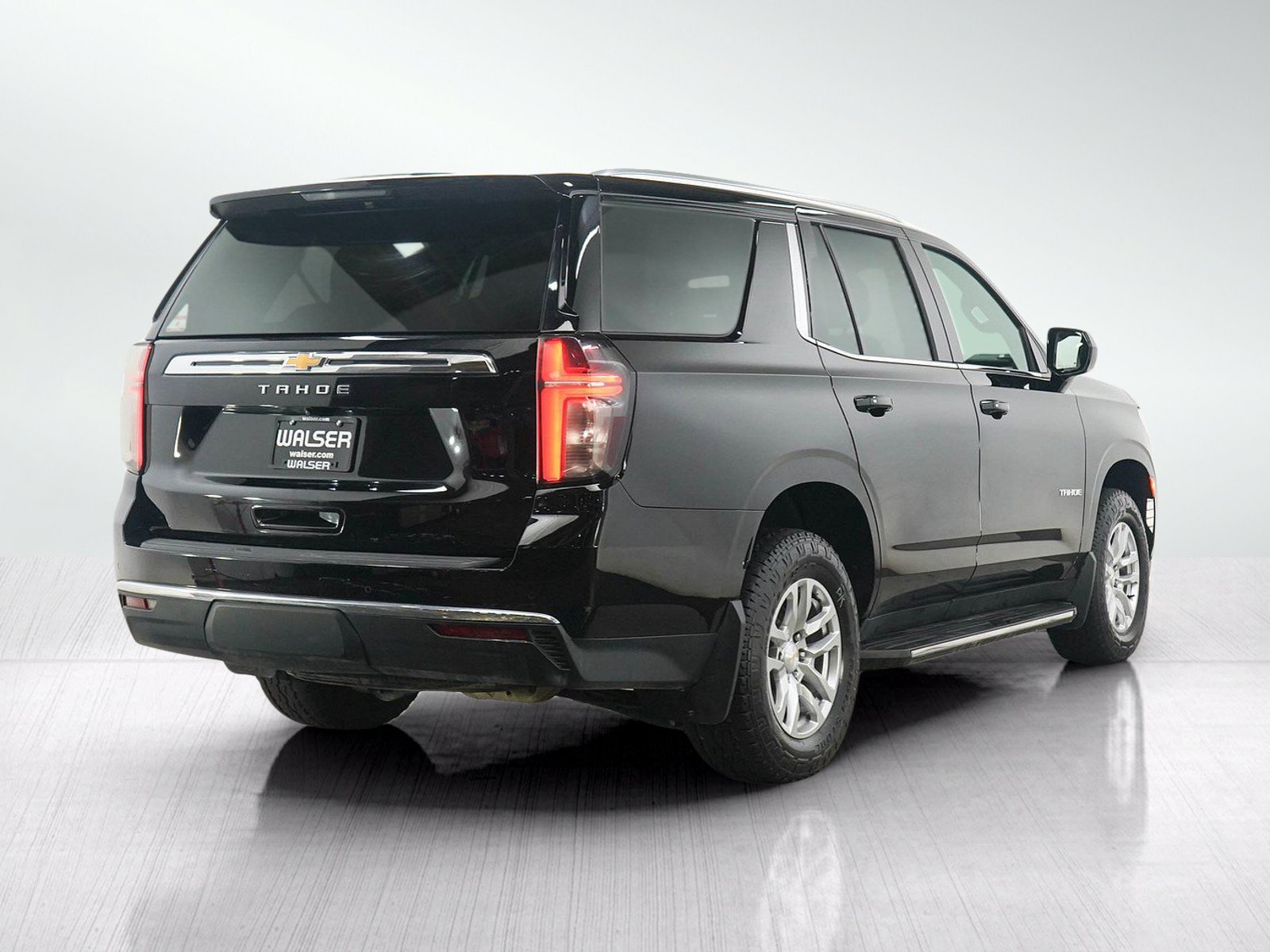 Used 2023 Chevrolet Tahoe LS AWD/4WD image 5