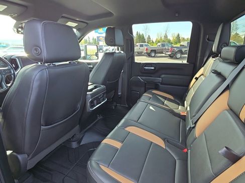 Used 2021 Chevrolet Silverado 2500 LTZ w/ Carhartt Edition AWD/4WD image 16