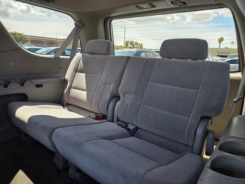 Used 2004 Toyota Sequoia SR5 RWD image 11