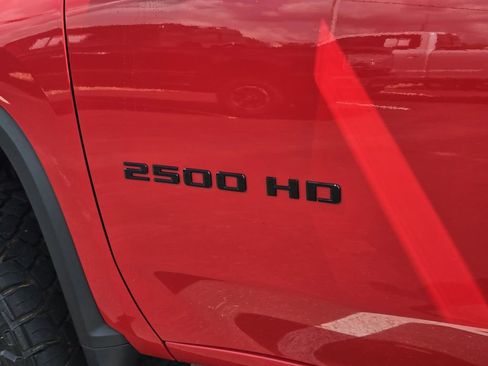 Used 2024 Chevrolet Silverado 2500 Custom w/ Custom Value Package AWD/4WD image 36