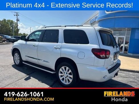 Used 2020 Toyota Sequoia Platinum AWD/4WD image 3