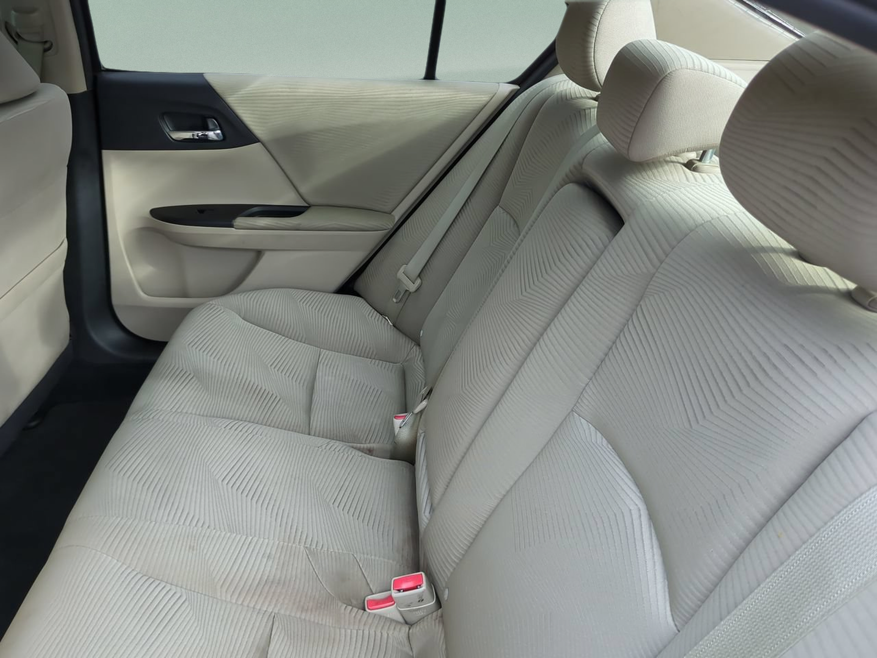 Used 2016 Honda Accord LX image 19