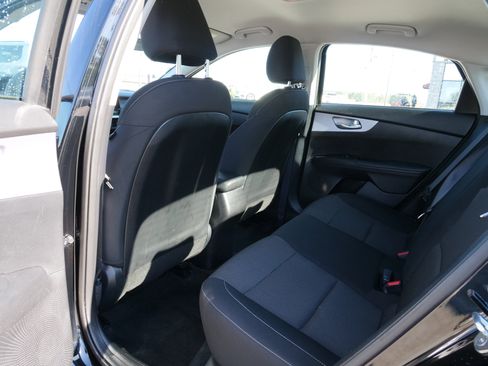 Used 2024 Kia Forte LXS image 14