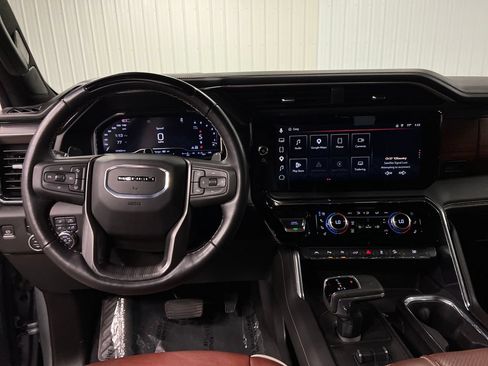Certified 2024 GMC Sierra 1500 Denali Ultimate AWD/4WD image 17