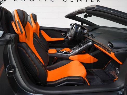 Used 2018 Lamborghini Huracan LP 580-2 image 17