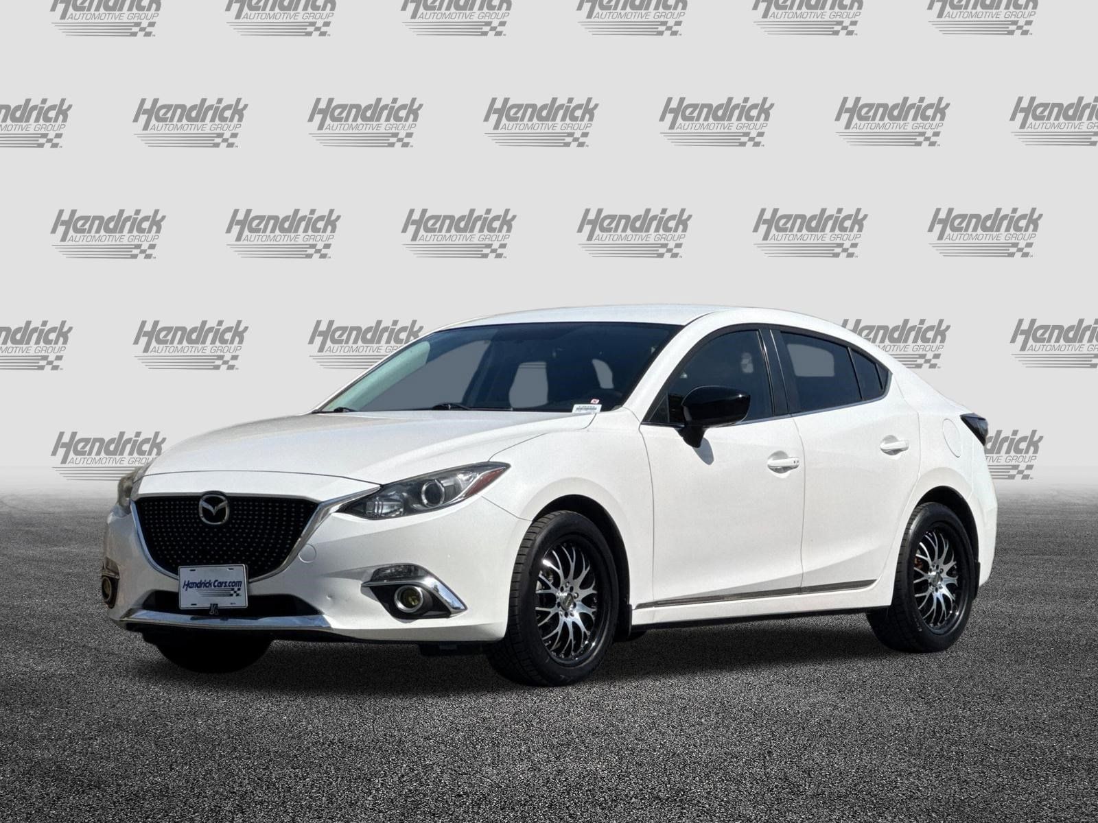 Used 2014 MAZDA MAZDA3 i Touring w/ Technology Package FWD image 9