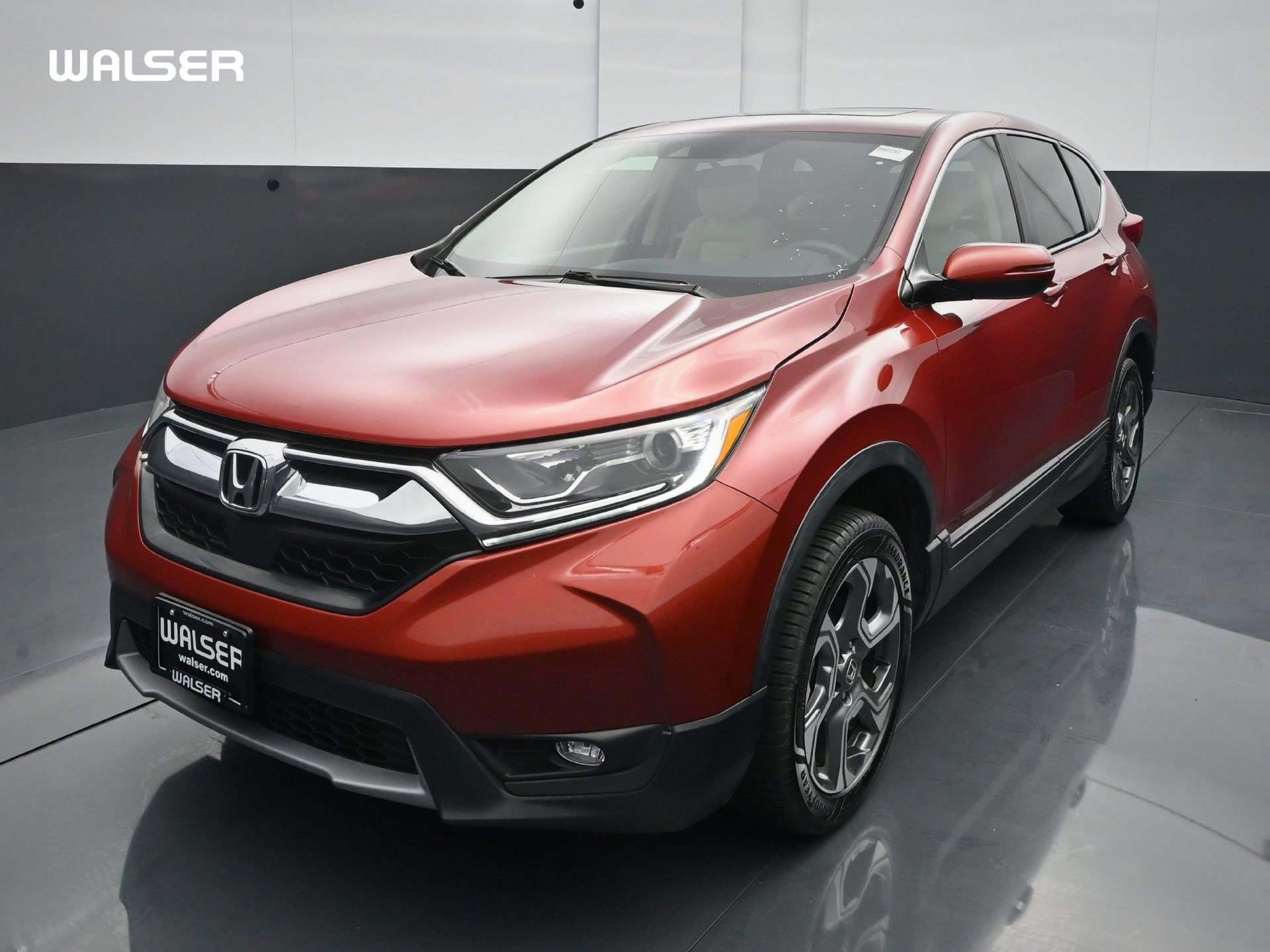 Used 2017 Honda CR-V EX image 1