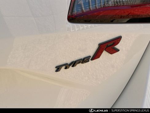 Used 2024 Honda Civic Type R image 12