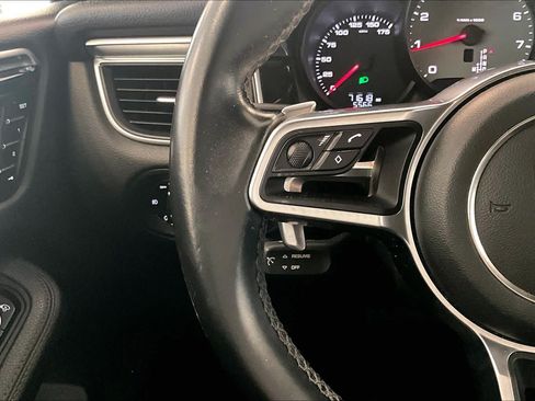 Used 2018 Porsche Macan S AWD/4WD image 21