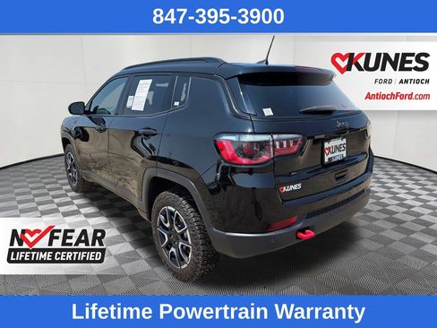Used 2024 Jeep Compass Trailhawk AWD/4WD image 5