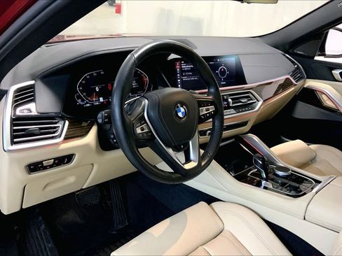 Used 2021 BMW X6 xDrive40i w/ Premium Package image 17