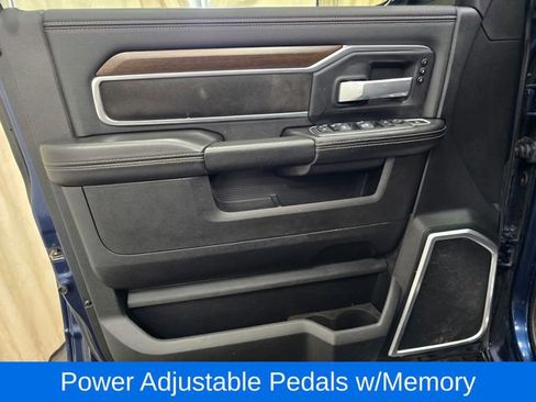 Used 2022 RAM 2500 Laramie image 12