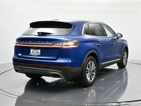 Used 2021 Lincoln Nautilus Standard w/ Equipment Group 101A image 5