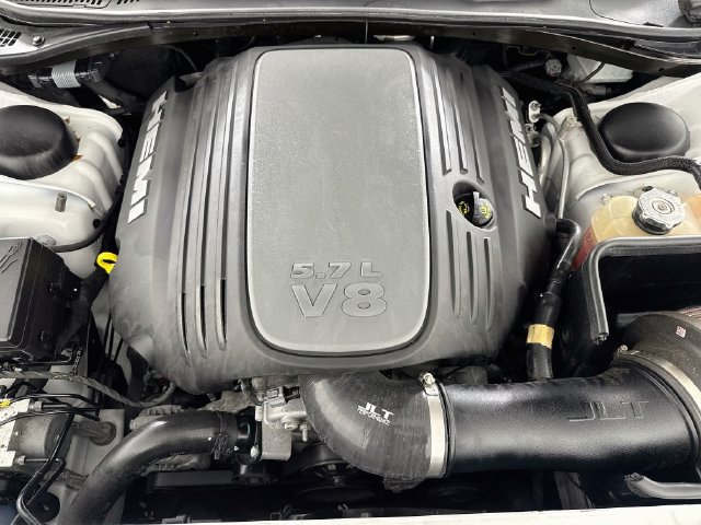Used 2020 Dodge Challenger R/T w/ Blacktop Package RWD image 32
