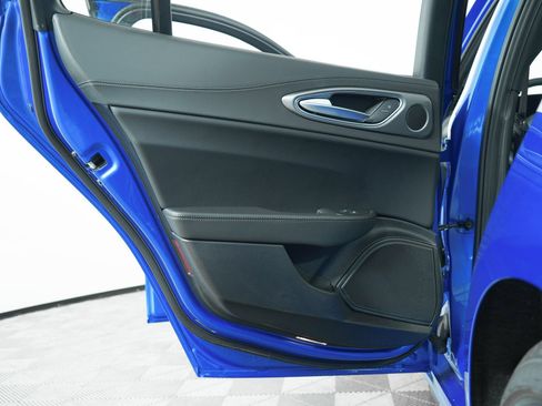 New 2025 Alfa Romeo Giulia RWD image 17