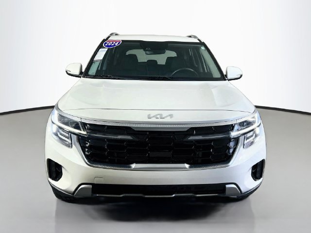 Used 2024 Kia Seltos SX AWD/4WD image 3