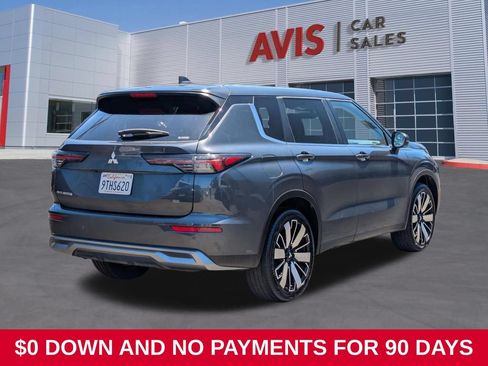 Used 2025 Mitsubishi Outlander SE AWD/4WD image 6
