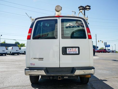 Used 2014 Chevrolet Express 2500 image 6