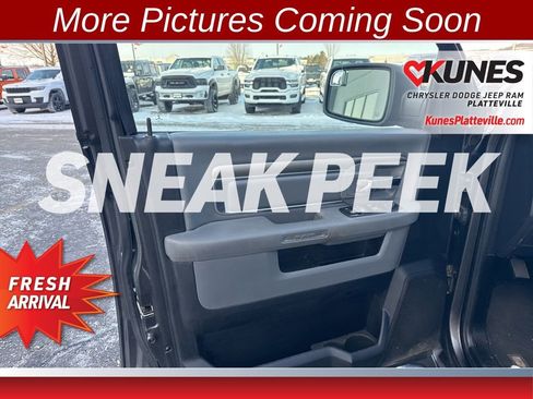 Used 2018 RAM 1500 Big Horn image 9