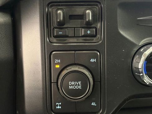 New 2026 Ford F250 Platinum image 43