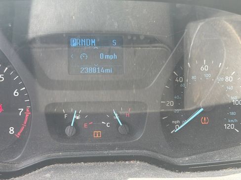 Used 2019 Ford Transit 150 130 Low Roof RWD image 3