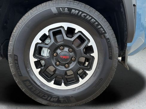 Used 2026 Toyota 4Runner TRD Off-Road Premium w/ Tow Technology Package AWD/4WD image 25